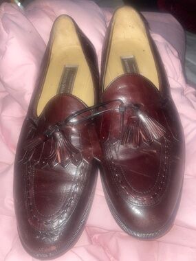Men's Burgundy Tassel Leather Loafers - Classic Slip-On